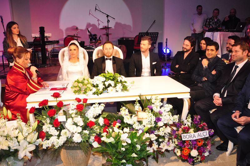 Adem Terzi Ayşe Yıldız'la evlendi... İşte düğün fotoğrafları...