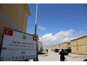 Suudi Heyet Konteyner Kenti Gezdi