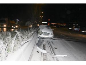 Başkentte Trafik Kazası: 1 Ölü, 4 Yaralı