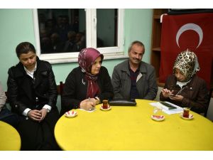 "Bu Seçimde Kadınlar Seçme Ve Seçilme Hakkını Tam Olarak Kullanacak"