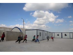 Suriyeli Öğretmenler, Ek Sınıf İçin Konteyner İstiyor