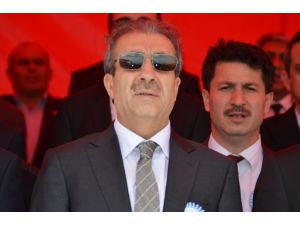 Bakan Eker: Hayal satmadık, hayal tacirliği yapmadık, yapmıyoruz
