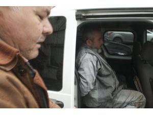 Bağımsız Milletvekili Adayının Atatürk Büstüne Baltayla Saldırdığı İddiası