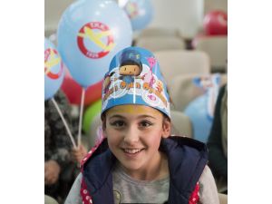 Hasta Çocuklar, 23 Nisan'ı Kutladı