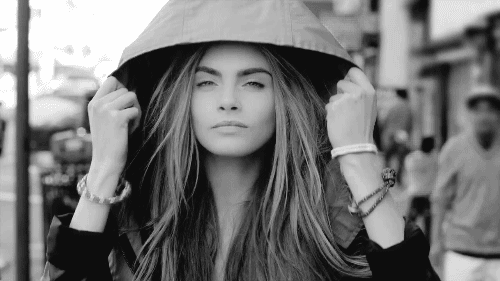 Victoria's Secret modeli Cara'dan Mevlana paylaşımı