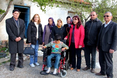 Yürüyemeyen İsmail'e 23 nisan hediyesi