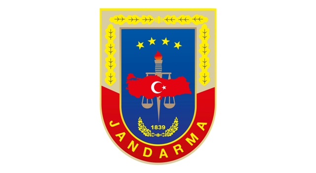 Jandarma arananları yakaladı