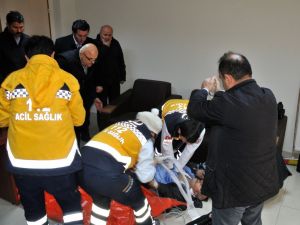 Törende Kalp Krizi Geçiren Öğretmen Öldü