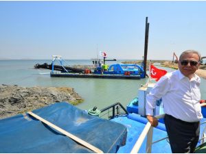 Kuş Cenneti'ne "Pelikan Adası" Yapılacak