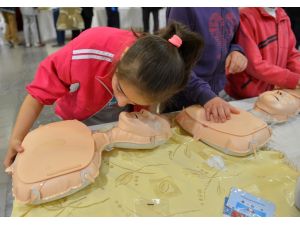 "Hayata El Ver Projesi"