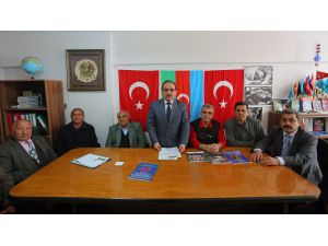 - Azerbaycan Türkleri Ve Dost Dernekler Federasyonu Başkanı Ambarcı: