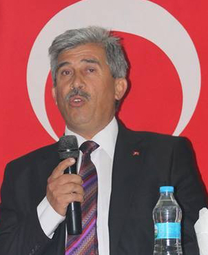 Flaş!!! MHP'li Akören Belediye Başkanı AK Parti'ye geçti