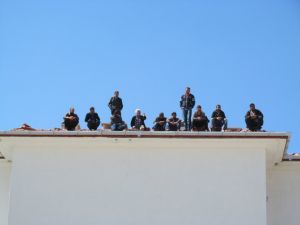 İnşaat İşçilerinden "Maaş" Eylemi