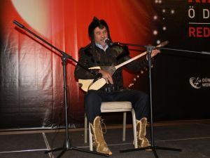 "Türk Dünyası 2. Kızıl Elma Ödülleri"