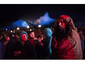 Anzak Koyu'nda "Şafak Ayini" düzenlendi