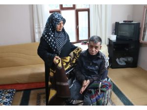 Suriyeli Dilo'nun Balkonuna Düşen Bomba Hayatını Kararttı