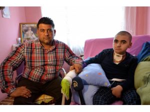 "Bir Kere 'Anneciğim' Dese Yeter"