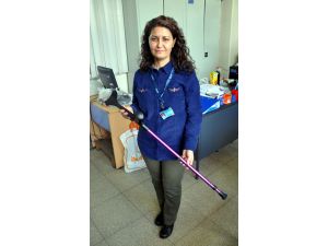 Yağmurda Şemsiye, Güneşli Günlerde De Gözlük Unutuyoruz