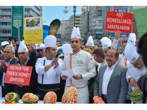 Kamudaki Aşçılar Statülerinin Belirlenmesini İstiyor