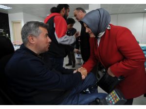 Milletvekili Adaylarının Gözlerine Empati İçin Siyah Bant