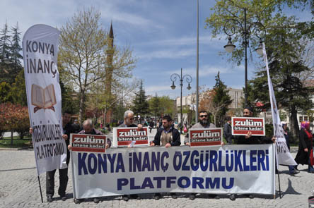 Kan üzerinden siyaset yapıyorlar