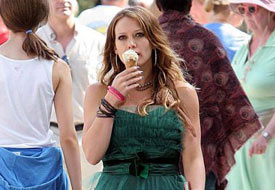 Dondurma yerken dikkat edin