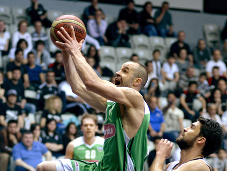 Beşiktaş İntegral Forex: 84 - Torku Konyaspor: 74