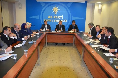 AK Parti Konya seçim çalışmalarını değerlendirdi