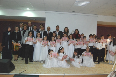 Niyaz Usta İlkokulu'nda Kutlu  Doğum Haftası coşkuyla kutlandı