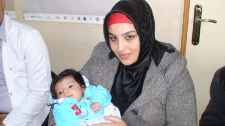 Kansere rağmen çocuk sahibi oldu