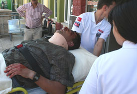 İnşaattan düşen işçi yaralandı