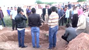 Konya'da ölen çift ile 3 aylık bebekleri yan yana toprağa verildi