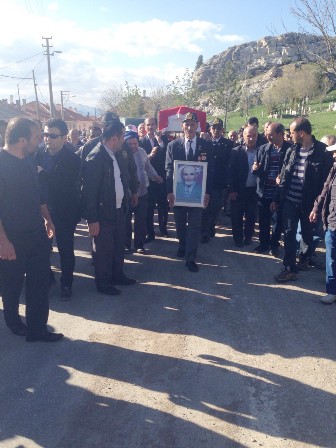 Kore gazisi son yolculuğuna uğurlandı