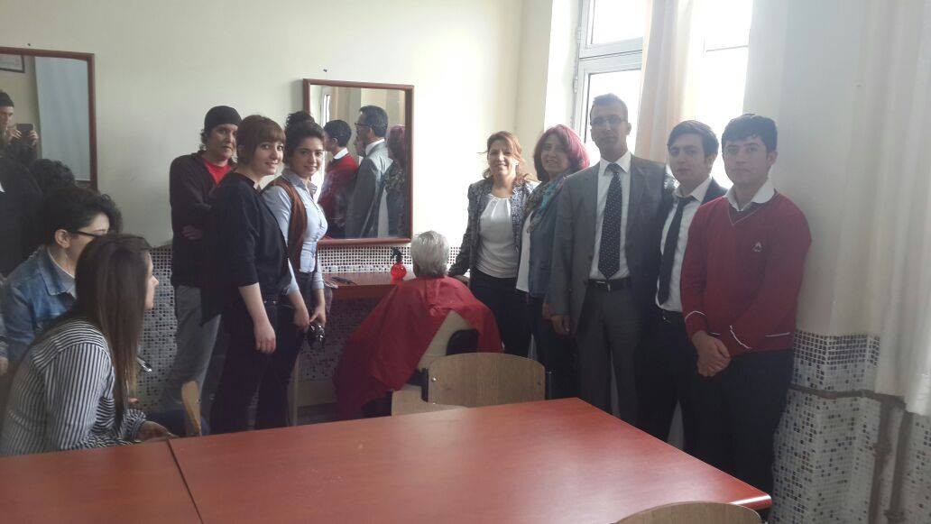 Kadınlara yönelik projeler devam ediyor