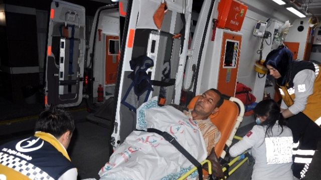 Konya'da Bıçaklı Kavga: 3 Yaralı