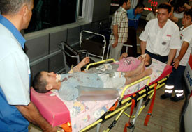 Kamyonet şarampole yuvarlandı: 7 yaralı