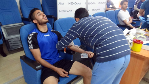 İğneden korkan Konyasporlu futbolcular