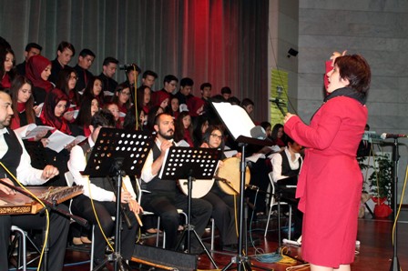 Öğrencilerden tasavvuf müziği dinletisi
