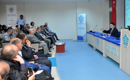 Kavakçı NEÜ’de konferans verdi