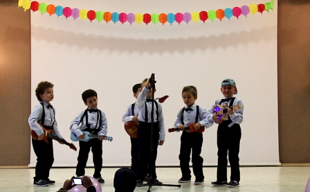 Lale mezuniyet gecesi düzenledi