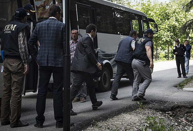 Ankara Merkezli "Usulsüz Dinleme" Operasyonu