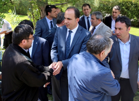 Cuma buluşmaları gelenek oldu