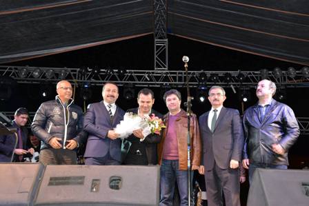 Festivale Ferhat Göçer ile Coşkulu Veda