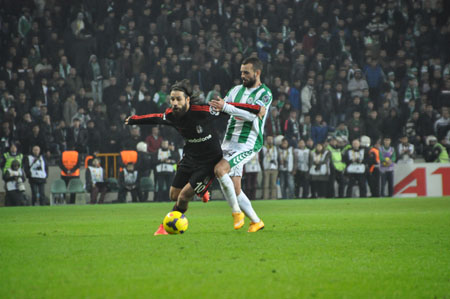 Konyaspor ve Beşiktaş'ın rakipleri yenişemedi