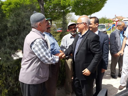 Gönen, seçim çalışmalarını sürdürüyor