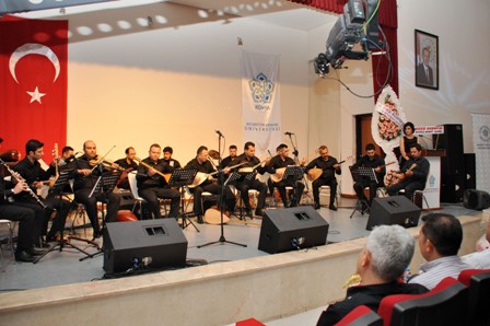 NEÜ’de Türk Halk Müziği Konseri