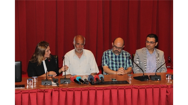Şarkıcı Sibel Can,Mutlu Kaya'yı ziyaret etti