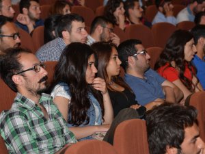 Selçuk’un Tiyatro Festivali’nde 6 Oyun İzleyiciyle Buluşuyor