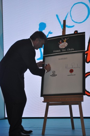 Haydi çocuklar KOMEK yaz okuluna