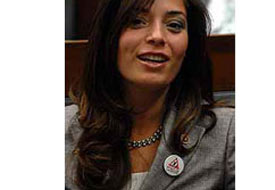 AK Parti'lilerden rozetli protesto